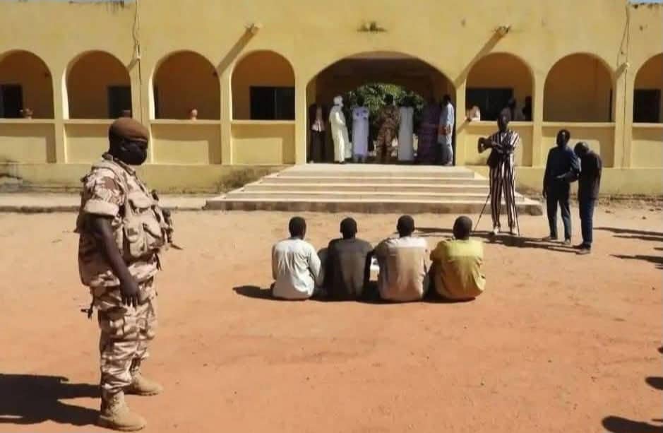 القبض على عصابة خطيرة بحدود السودان وتشاد 11 IMG 20251231 WA0043