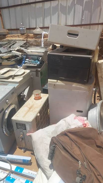 ضبط مختبر متكامل لتزييف العملات وتزوير المستندات 11 images 69 2