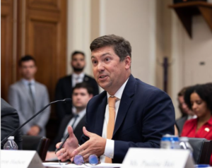 كاميرون هديسون يحذر بشأن السودان 