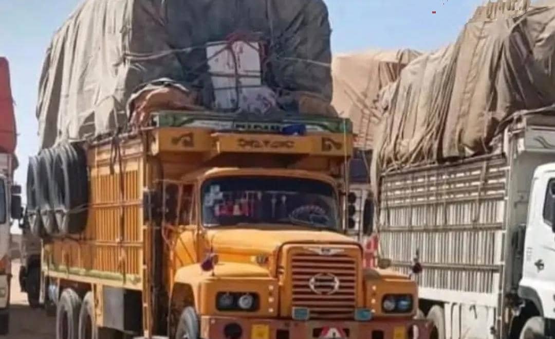 ضبط شاحنات مشبوهة بمحلية الدبة 11 IMG 20260118 WA0017