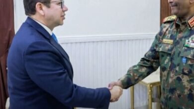 مدير جهاز المخابرات المصري يلتقي البرهان ويحمل رسائل عاجلة!!