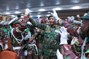 البرهان يشدد: لن نسمح بتمرد جديد!! 12 البرهان يشدد: لن نسمح بتمرد جديد!!