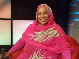 فنانة شهيرة تحتاج لعملية قسطرة عاجلة 13 فنانة شهيرة تحتاج لعملية قسطرة عاجلة