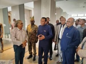رئيس الوزراء يزور الفنادق بالخرطوم .. ما القصة!!