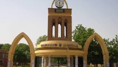 خريجو الخرطوم يقاضون امين الشؤون العلمية 14 images 87 1