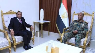 تحديات المرحلة على طاولة لقاء بين البرهان وكامل إدريس 16 images 99 1