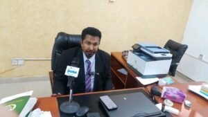 المنصوري يبشر العائدين بمشروعات إستثمارية واعدة! 12 المنصوري يبشر العائدين بمشروعات إستثمارية واعدة!