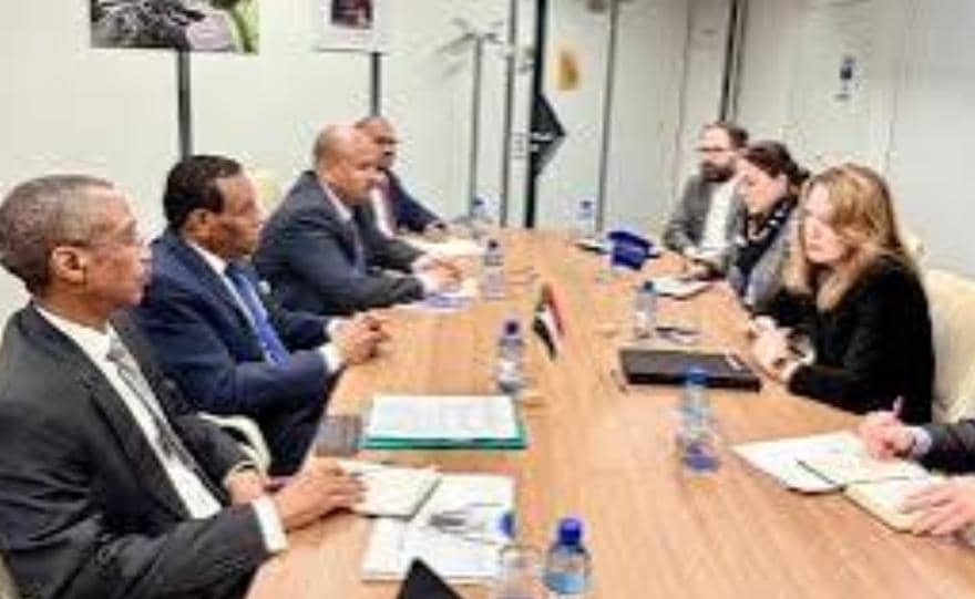 دعم السودانيين المتاثرين بالحرب على طاولة رئيس الوزراء ومديرة المنظمة الدولية للهجرة 11 IMG 20260205 WA0048