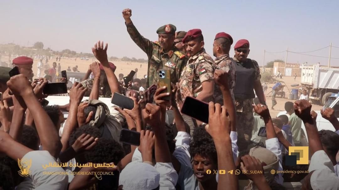 البرهان يتحدث عن تلقين العدو دروسًا في الشجاعة والبسالة! 11 IMG 20260215 WA0009