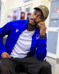 نجاة بعثة الهلال من كارثة جوية 12 نجاة بعثة الهلال من كارثة جوية