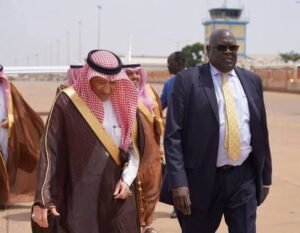 مسؤول سعودي بارز يصل جوبا.. ماذا هناك؟