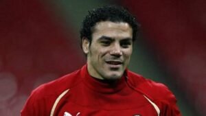 الفبض على لاعب شهير بالمطار 12 الفبض على لاعب شهير بالمطار