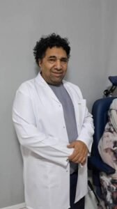 الدكتور عبد الوهاب السيسي إستشاري العيون يرسل رسالة عاجلة البرهان! 