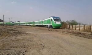 عودة قطار ركاب الخرطوم 12 عودة قطار ركاب الخرطوم