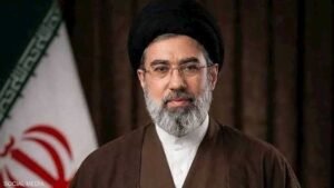 عريب الرنتاوي : إيران في عهدة المرشد الثالث: نوافذ الفرص وتحديات الداخل والخارج 13 عريب الرنتاوي : إيران في عهدة المرشد الثالث: نوافذ الفرص وتحديات الداخل والخارج