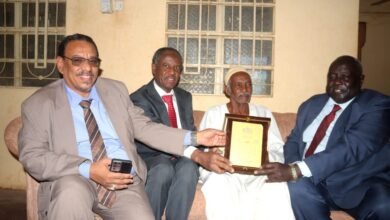 النائب الأول لمحافظ بنك السودان المركزي يزور متقاعدي البنك 15 IMG 20260318 WA0006