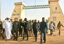 من معبر إشكيت رئيس الوزراء يطلق تعهدات بشأن العودة الطوعية 12 IMG 20260331 WA0017