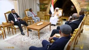 رئيس الوزراء يكشف أولويات الحكومة القادمة ويتحدث عن مارشال السودان لإعادة الإعمار