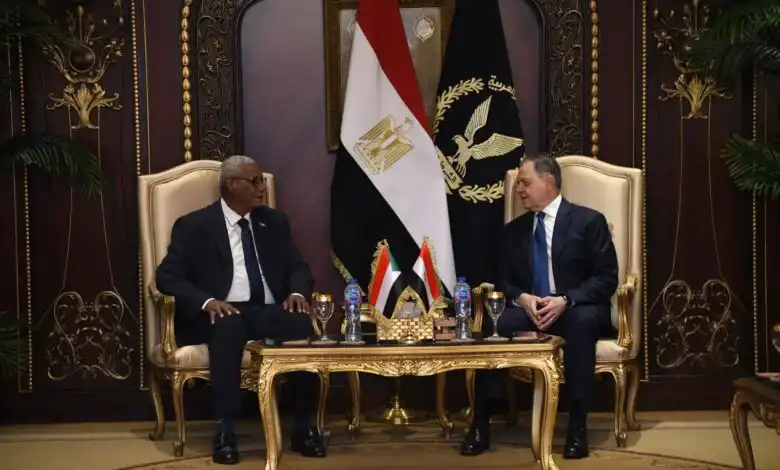 لقاء بين وزيري الداخلية السوداني والمصري..ماذا دار!! 11 660789811 983194600728912 6168876593002179213 n 780x470 1