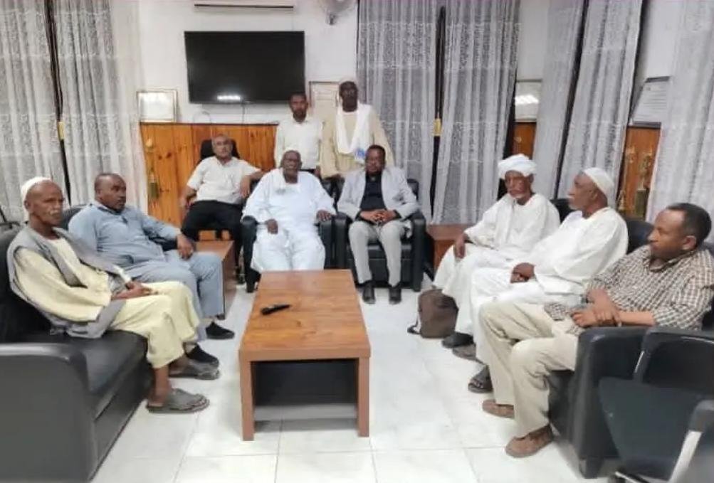 مشكلات تؤرق المزارعين بمشروع الجزيرة.. بماذا تعهد المحافظ!! 11 IMG 20260416 WA0001