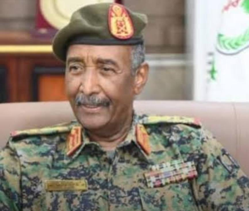 ماذا قال البرهان في وداع هيئة الأركان؟ 11 IMG 20260429 WA0013