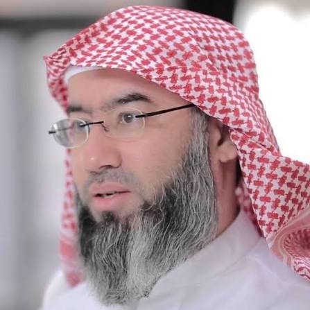 الكويت تسحب الجنسية من الشيخ نبيل العوضي و2182 شخص 11 images 2