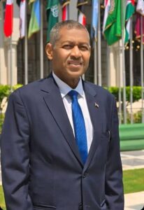 تنسيق بين السفير السوداني بالقاهرة ونقيب المحامين لحل قضايا اللاجئين بمصر 12 تنسيق بين السفير السوداني بالقاهرة ونقيب المحامين لحل قضايا اللاجئين بمصر