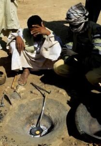 ناقوس الخطر بين "بريق المعدن" و"سموم الأرض".. صرخة أكاديمية لإنقاذ إنسان السودان
