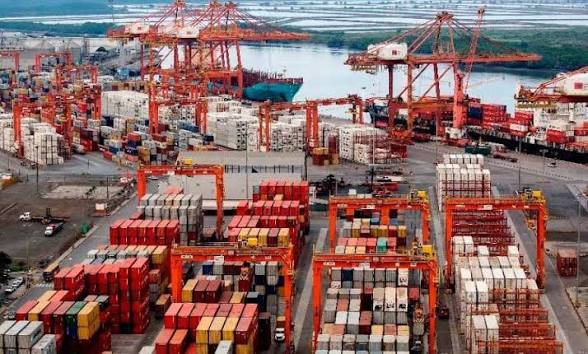 تطوير وإنعاش الصادر على طاولة رئيس الوزراء ورئيس غرفة الصادرات 11 images 6 4