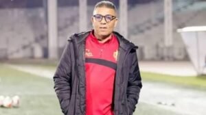 المريخ يقيل مسؤول بارز بشكل مفاجئ