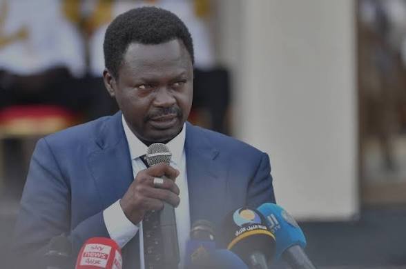 مناوي يعود من فرنسا .. ماذا فعل هناك 11 images 9 1