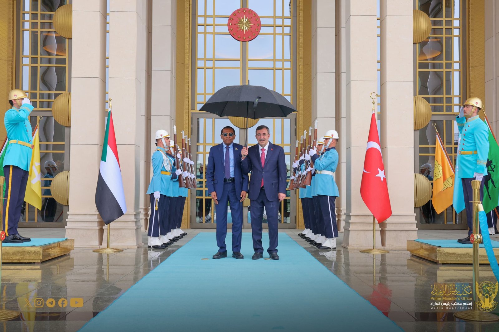 لقاء مثمر بين رئيس الوزراء ونائب الرئيس التركي.. تفاصيل 11 IMG 20260520 WA0016