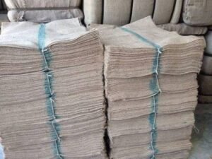 أزمة وشيكة بعد حظر استيراد الشوالات