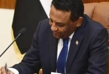تصفية العاملين بالدولة.. هل رئيس الوزراء آخر من يعلم!! 12 مجزرة صادمة.. الحكومة تتخلص من 60% من كوادرها المؤهلة