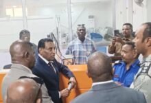 رئيس الوزراء في مطار بورتسودان يصدر توجيهات عاجلة.. ماذا وجد!! 12 IMG 20260601 WA0011