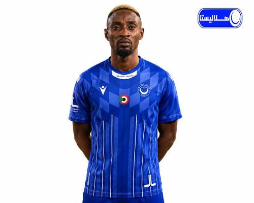 هامان يوقع في كشوفات الهلال 11 images 20 6