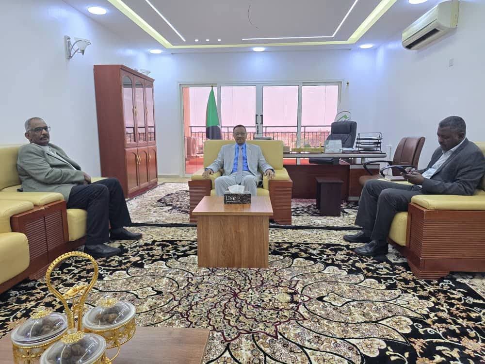 وزير التعليم العالي يعلن عن مستجدات بشأن عودة الطلاب لإستئناف الدراسة بالسودان 11 FB IMG 1785505332641