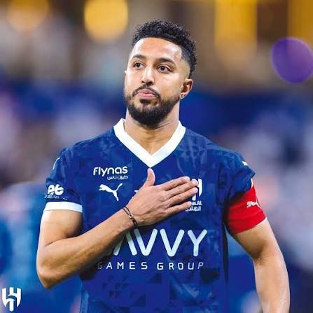 الدوسري يقترب من مغادرة الهلال 11 images 97