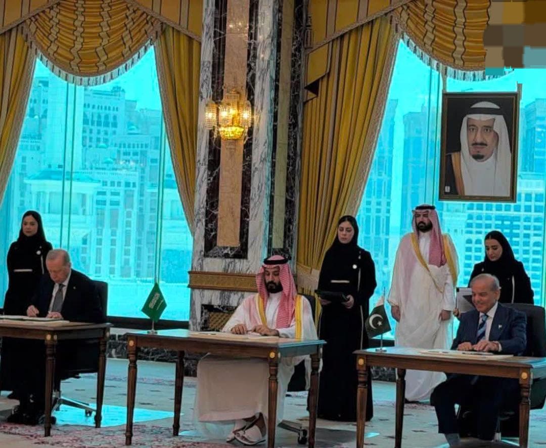 توقيع اتفاقية دفاع مشترك بين تركيا وباكستان والمملكة العربية السعودية 11 WA 1786103231173