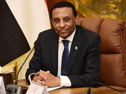 رئيس الوزراء يتدخل بشأن أزمة الطلاب السودانيين ببريطانيا! 11 images 9 2