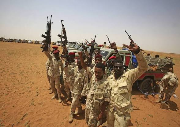 توقعات بتصفيات بالمليشيا .. قادة ميدانيون يخالفون أوامر عبد الرحيم دقلو 11 images 41