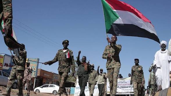 مجلس الأمن الدولي يصوت على حظر السلاح بالسودان ويحدد توقيتا معينا 11 images 76