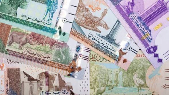 انهيار متسارع للعملة المحلية والدولار يصل 7 آلاف جنيه والأسعار تشتعل 11 images 88